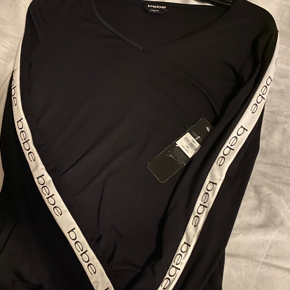 Beautiful black never been worn size medium Bebe